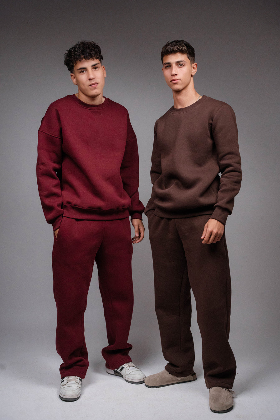 RANDOM Oversized Sweatpants – Dark Brown (M)