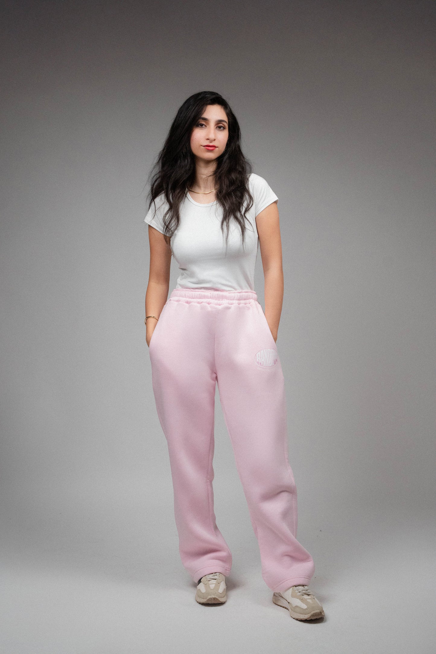 RANDOM Oversized Sweatpants – Light Pink